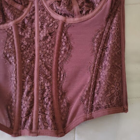OUT FROM UNDER | Modern Love Chocolate Brown Lace Mesh Sweetheart Corset Urban S - Picture 7 of 15